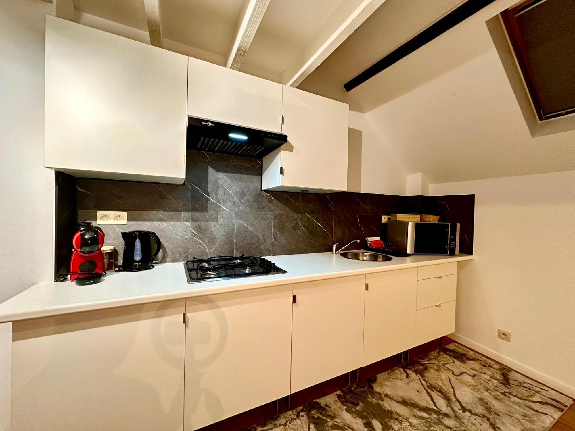 Luxury Suites Centrum By Rikas Hotels Amberes Exterior foto